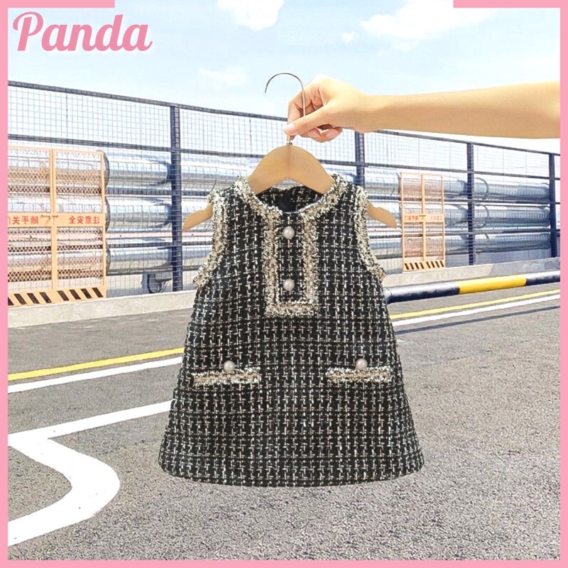 Váy dạ tweed kẻ sát nách phối túi ngọc cho bé