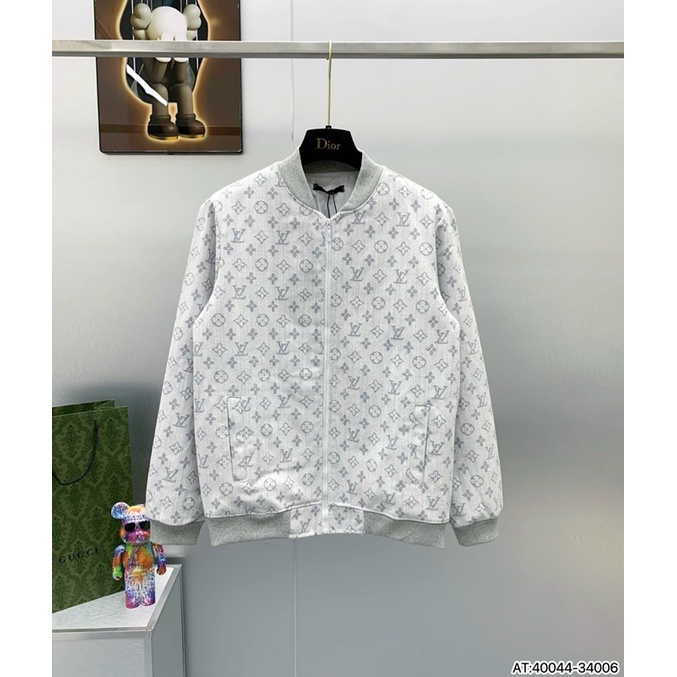 Cho đơn hàng  đầu  tiên cho anh em  mâu  lv vân  bò  chất dạ  bên trong lót gió  hàng  chuẩn  như video