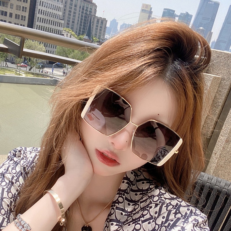 Kính Mát Gọng Vuông Kim Loại Chống Tia UV Thời Trang Cho Nữ