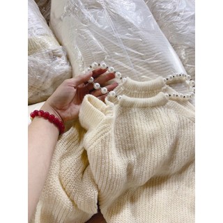 ÁO LEN KHOÉT VAI CỔ NGỌC