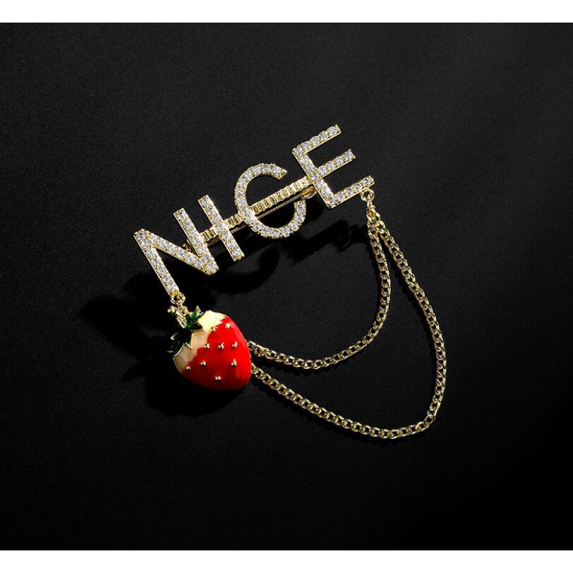 Ghim Cài Áo Tua Rua Dâu Tây Nhỏ Phong Cách Mới Cho Nữ