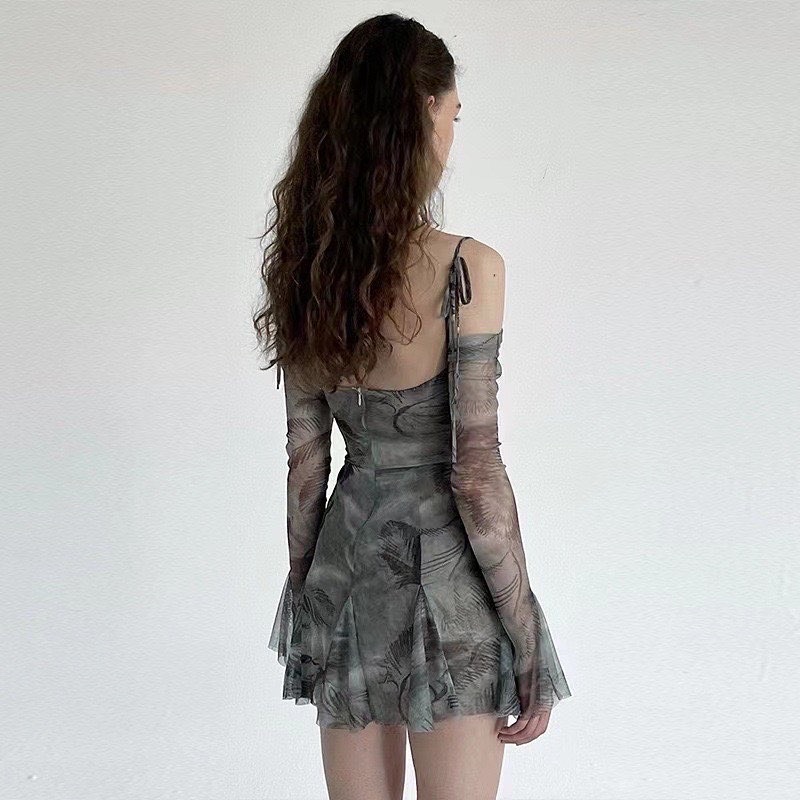 Đầm Tay Dài Loe Voan Mềm Siêu Tôn Dáng