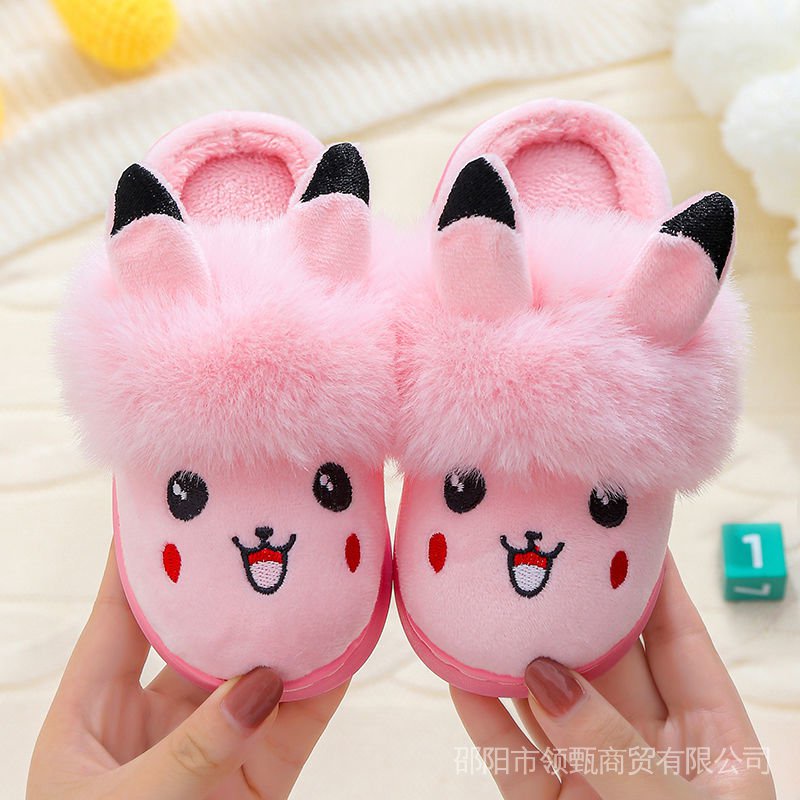 Dép Bông Đi Trong Nhà Hình Pikachu Dễ Thương Cho Bé Gái