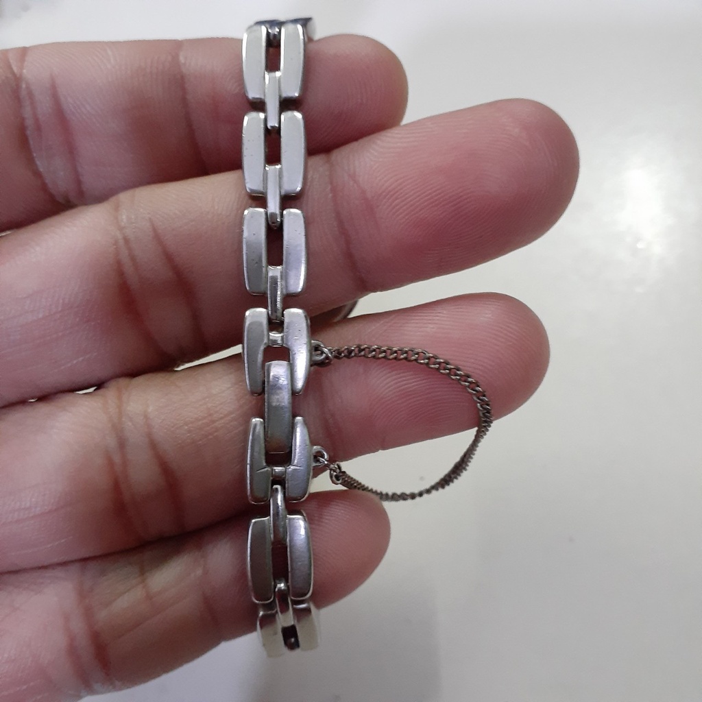 Đồng hồ đeo tay nữ Ingénu Alba nhỏ xinh dạng lắc tay 2 hand
