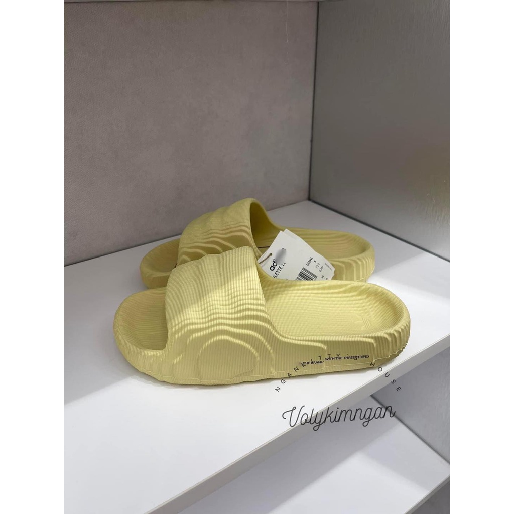 Dép quai ngang a.di.das