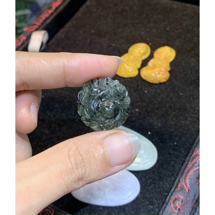 Mặt dây chuyền đeo cổ hồ ly chúa giáng tròn đá thach anh tóc xanh, tóc đỏ hàng thiên nhiên