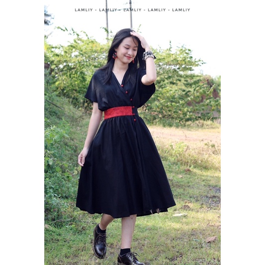 Đầm cổ V phối eo linen