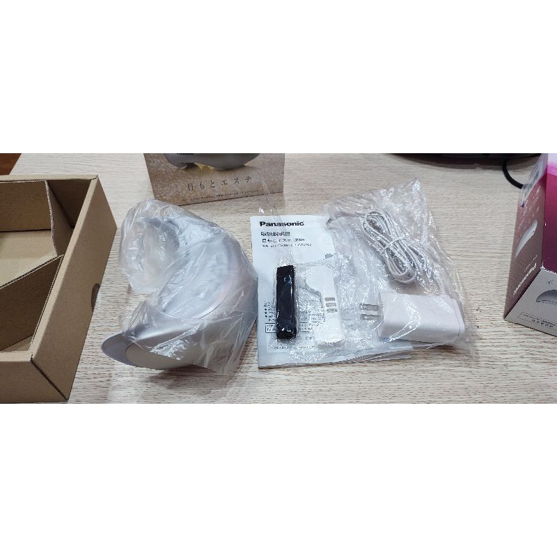 Hàng mới Máy massage mắt Panasonic EH-CSW68