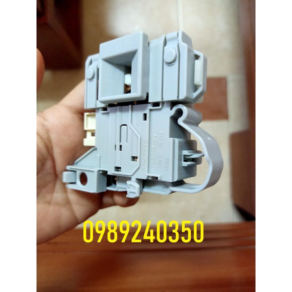 Công tắc khóa cửa máy giặt Electrolux EWF 8025 CQWA 8kg chính hãng