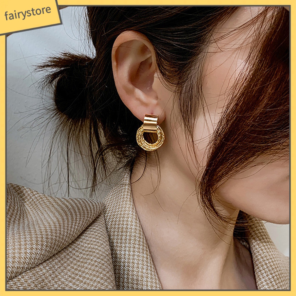 1 Đôi Bông Tai Hình Tròn Đính Ngọc Trai Giả Phong Cách Hàn Quốc Dành Cho Nữ