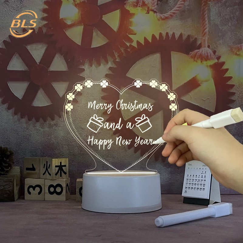 Bảng Ghi Chú Bằng Acrylic Trong Suốt Họa Tiết Trái Tim Có Đèn / USB Sáng Tạo