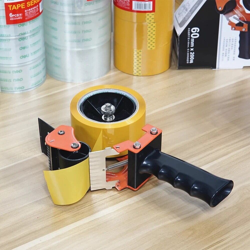 Dụng cụ cắt băng dính  có tay cầm Deli nhẹ,bền đẹp