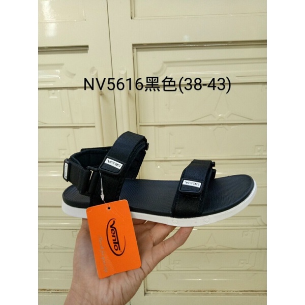 Sandan nam hàng chất lượng cao