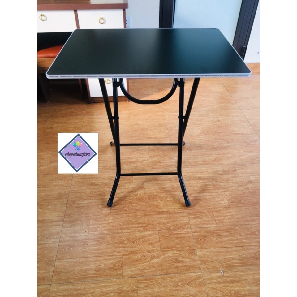 Bàn 50x70 chân cao 72cm gấp gọn siêu đẹp