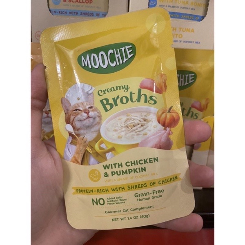 Pate Moochie Creamy Broths dạng thịt & nước xương hầm cho mèo gói 40g