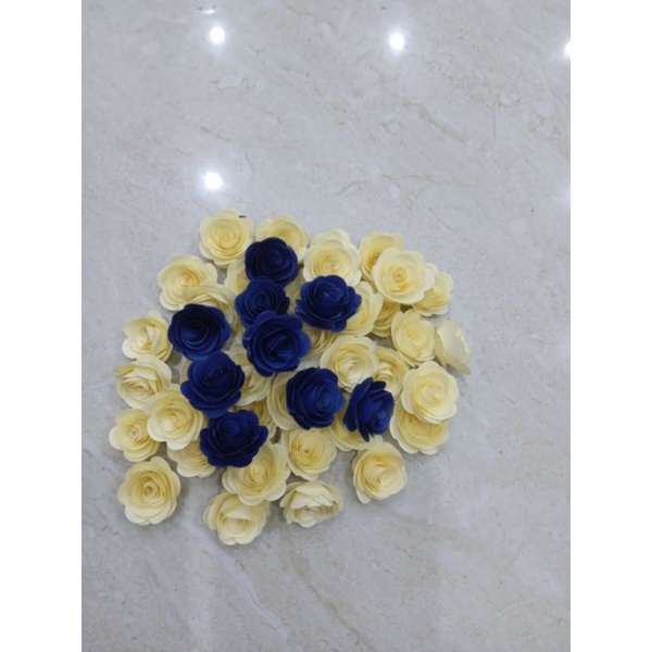 Hoa hồng soắn 60k/ 100 đã qua bông