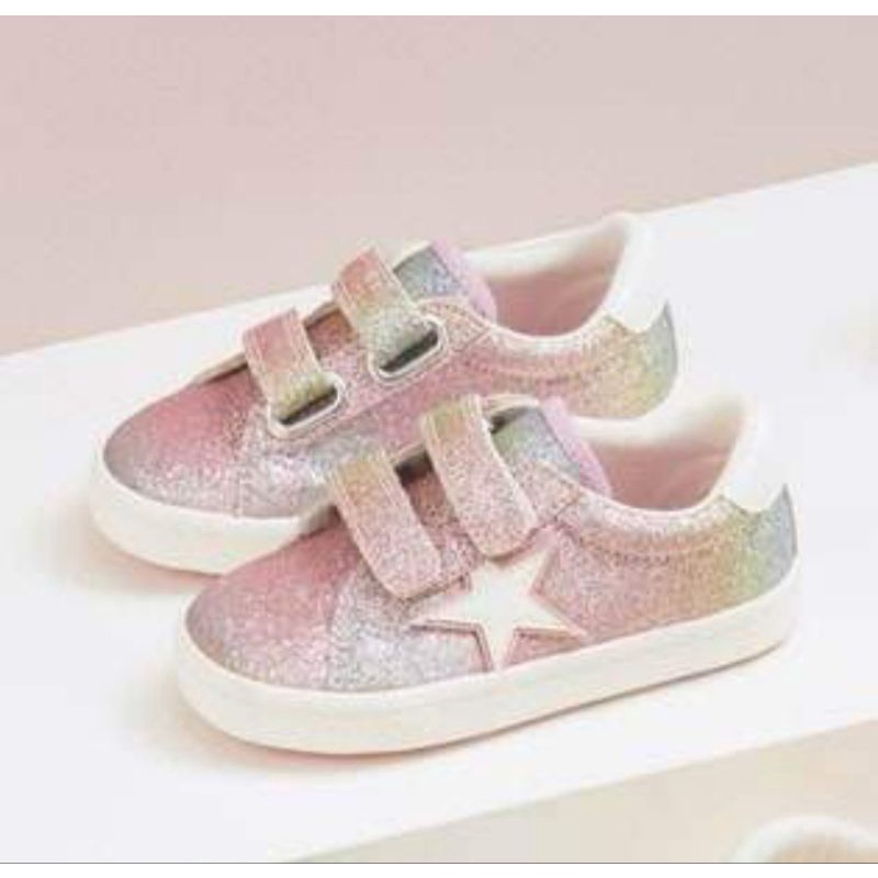 Giày bé gái Next hàng VNXK kim tuyến siêu xinh