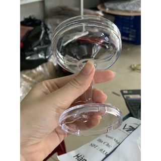 Ly xếp tháp đám cưới có răng đế cài
