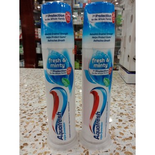 Kem đánh răng Aquafresh Family Protection 3 in1