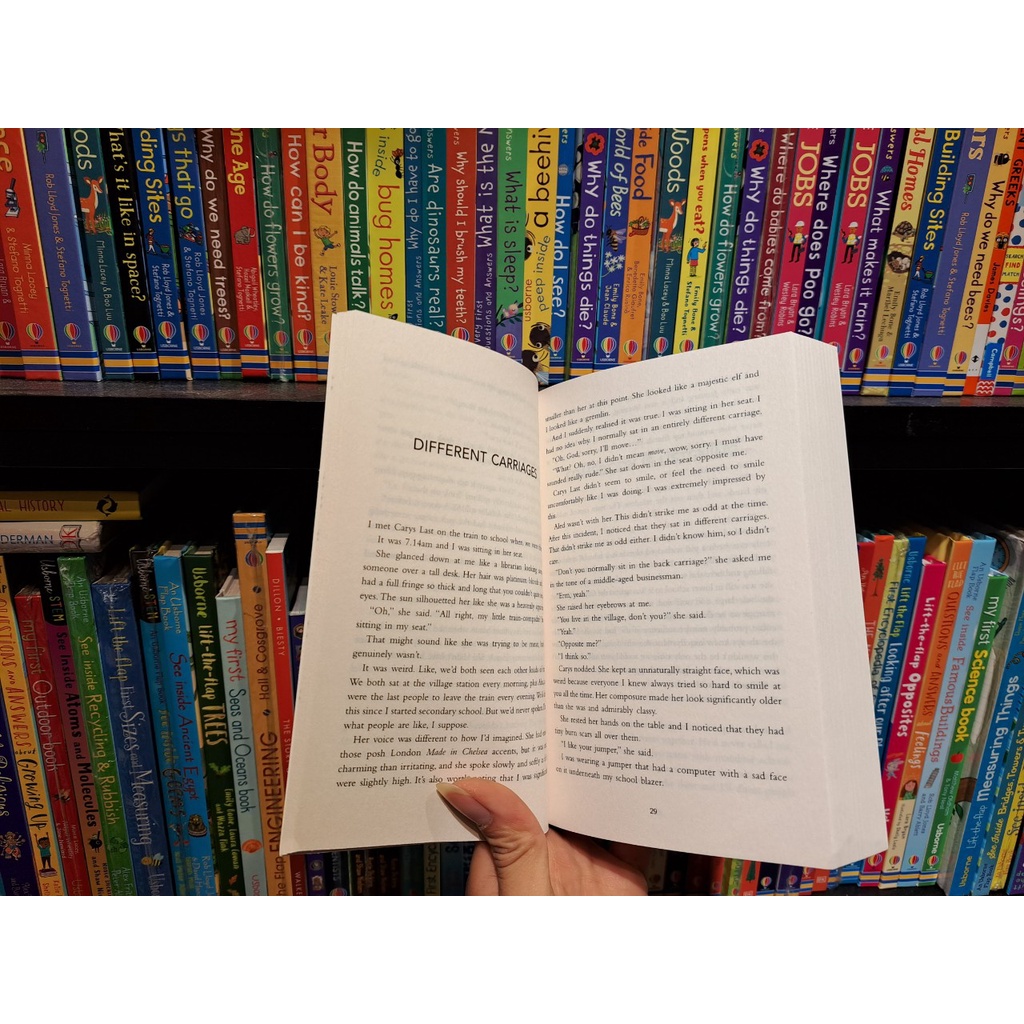 Sách - Radio Silence