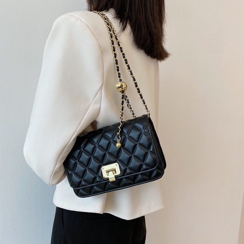 Túi Đeo Chéo Dây Xích Hình Thoi Đơn Giản Thời Trang Cho Nữ