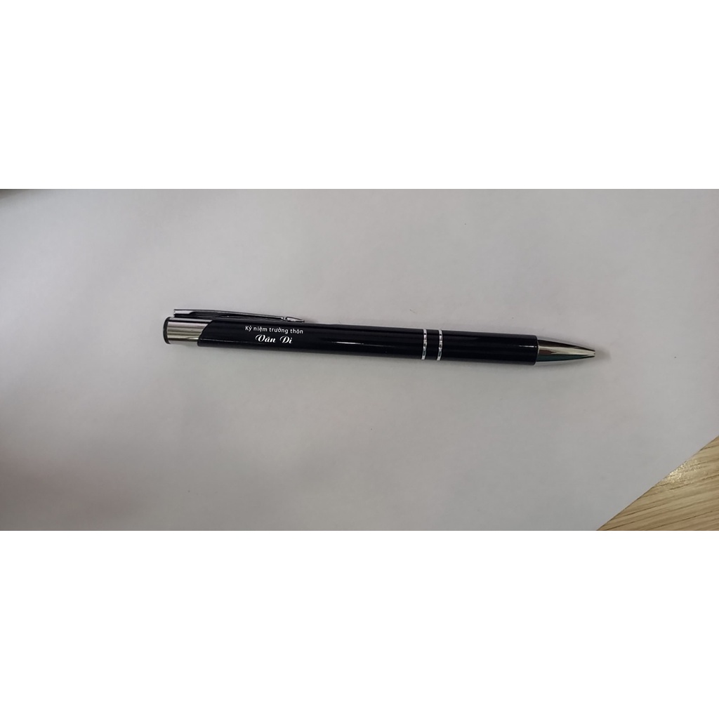 Bút ký kim loại, ngòi bi mực gell nước.Mực xanh trơn thuận tiện tiện viết hay ký.