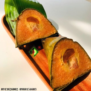 Bánh Ú Gấc nhân mặn[Bánh tét Trà Cuôn Hai Lý tại Trà Vinh]