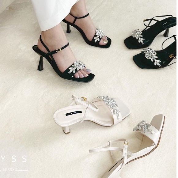 Giày sandal quai ngang đính đá hoa gót nhọn 7 cm cao cấp thời trang MYSS - SD178