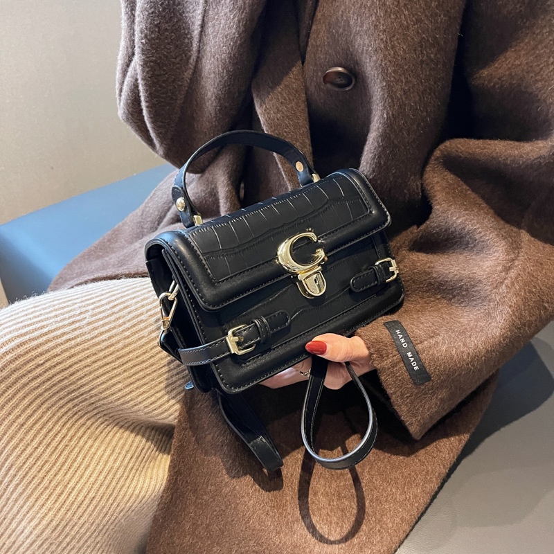 IELGY Túi Đeo Chéo Nhỏ Màu Đen Phong Cách retro Cho Nữ