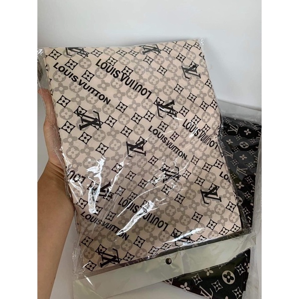 Áo choàng cắt tóc nam nữ - Khăn cắt tóc L-V