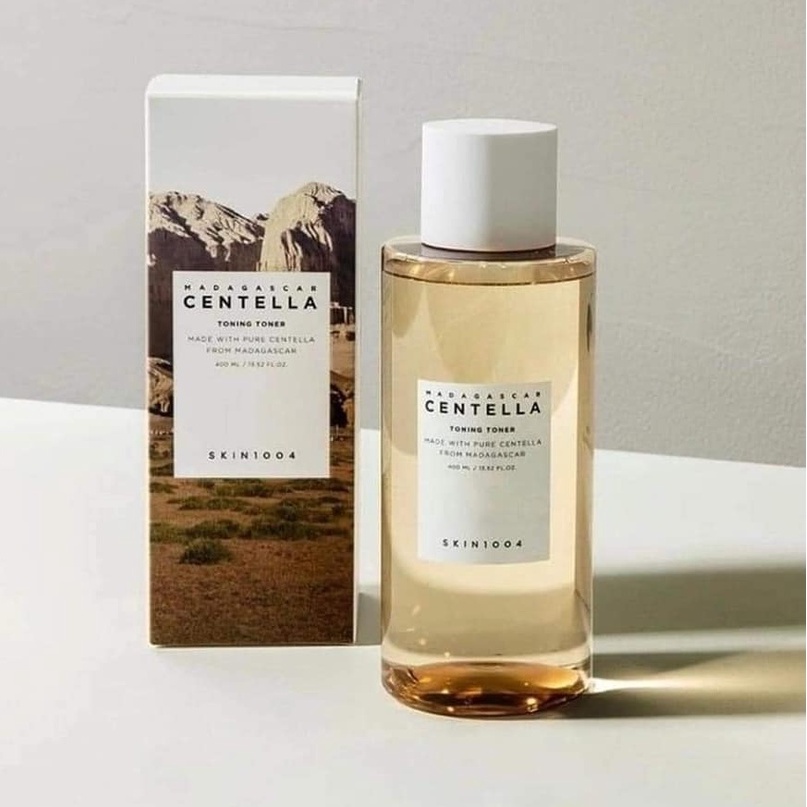 Toner Chiết Xuất Rau Má Dưỡng Ẩm, Phục Hồi Da Skin1004 Madagascar Centella 210ML