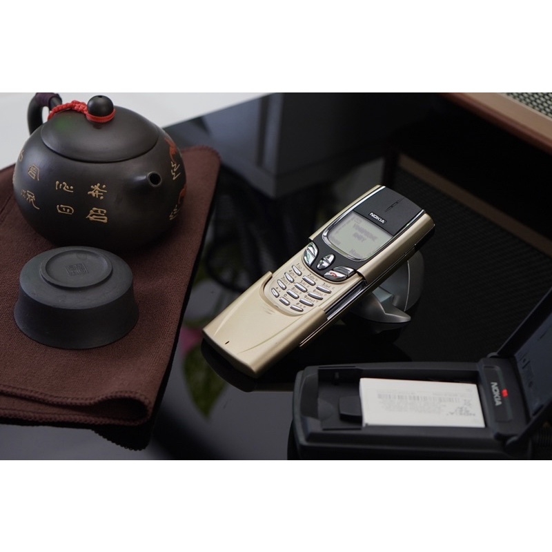 ĐIỆN THOẠI CỔ NOKIA 8850 Gold zin xịn