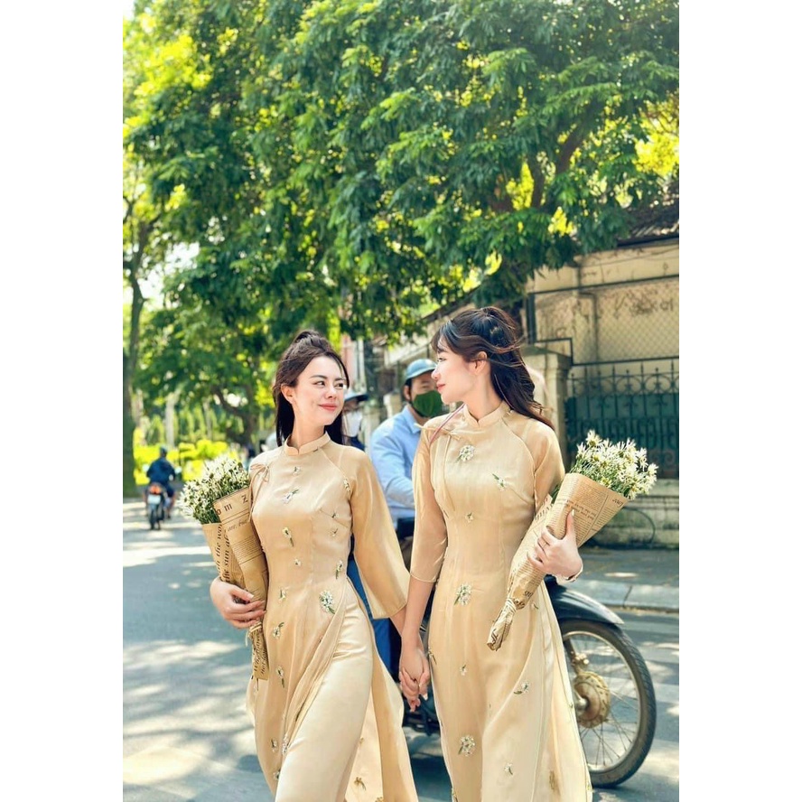 Áo dài cách tân cúc chi thêu hoa nổi, nhẹ nhàng mẫu mới nhất 2023, xưởng may cam kết chất lượng, phom dáng