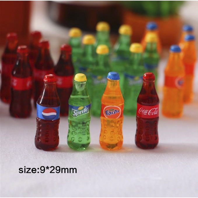 Mô Hình Bình Nước mini Bằng Nhựa Dùng Trang Trí Nhà Búp Bê