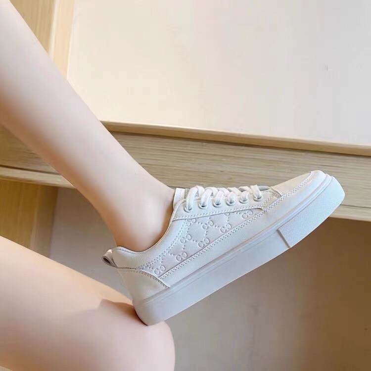 Giày da hoạ tiết GC độn đế 4p cao cấp - giày da nữ trendy 2022