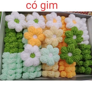 Ghim cài hoa len handmade