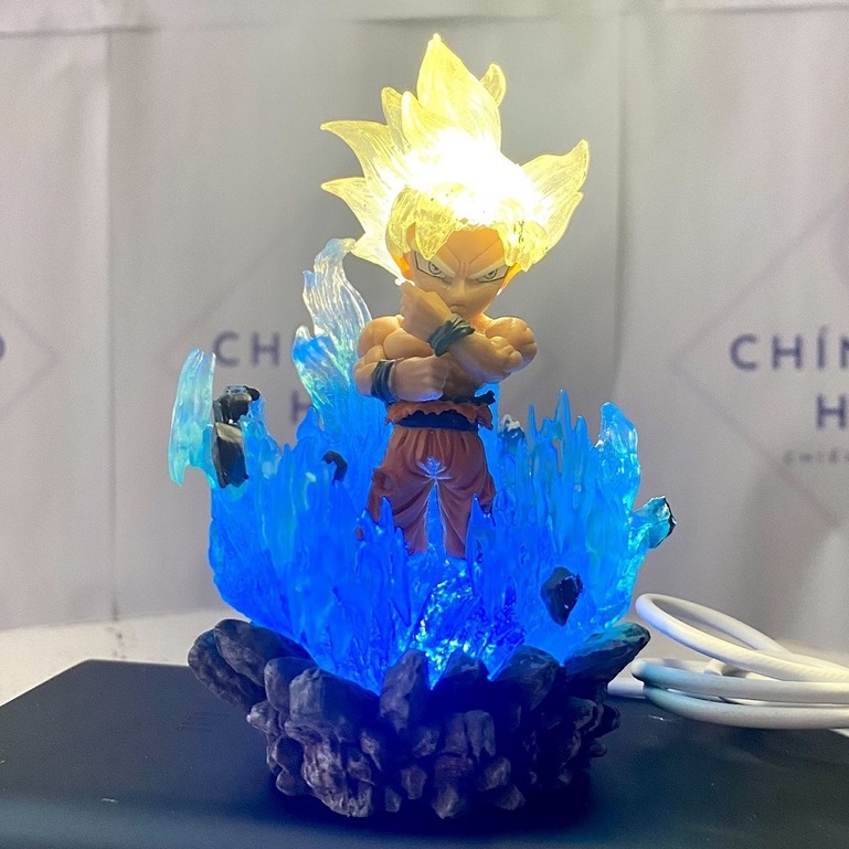 Mô Hình SonGoku bản năng vô cực LED 11cm (box)