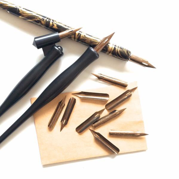 - Ngòi CALLIGRAPHY Speedball Hunt NO. 22B