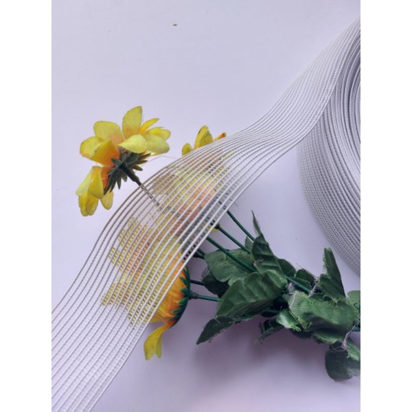 dây thun lưới trắng và đen