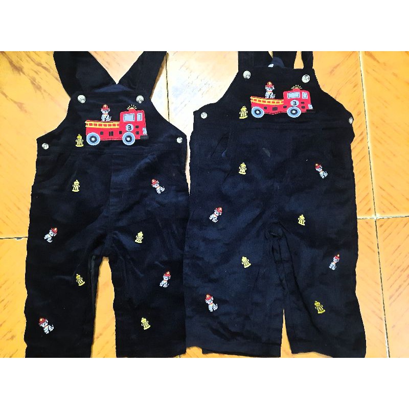 Sale yếm jean thêu cho bé. Hàng xuất