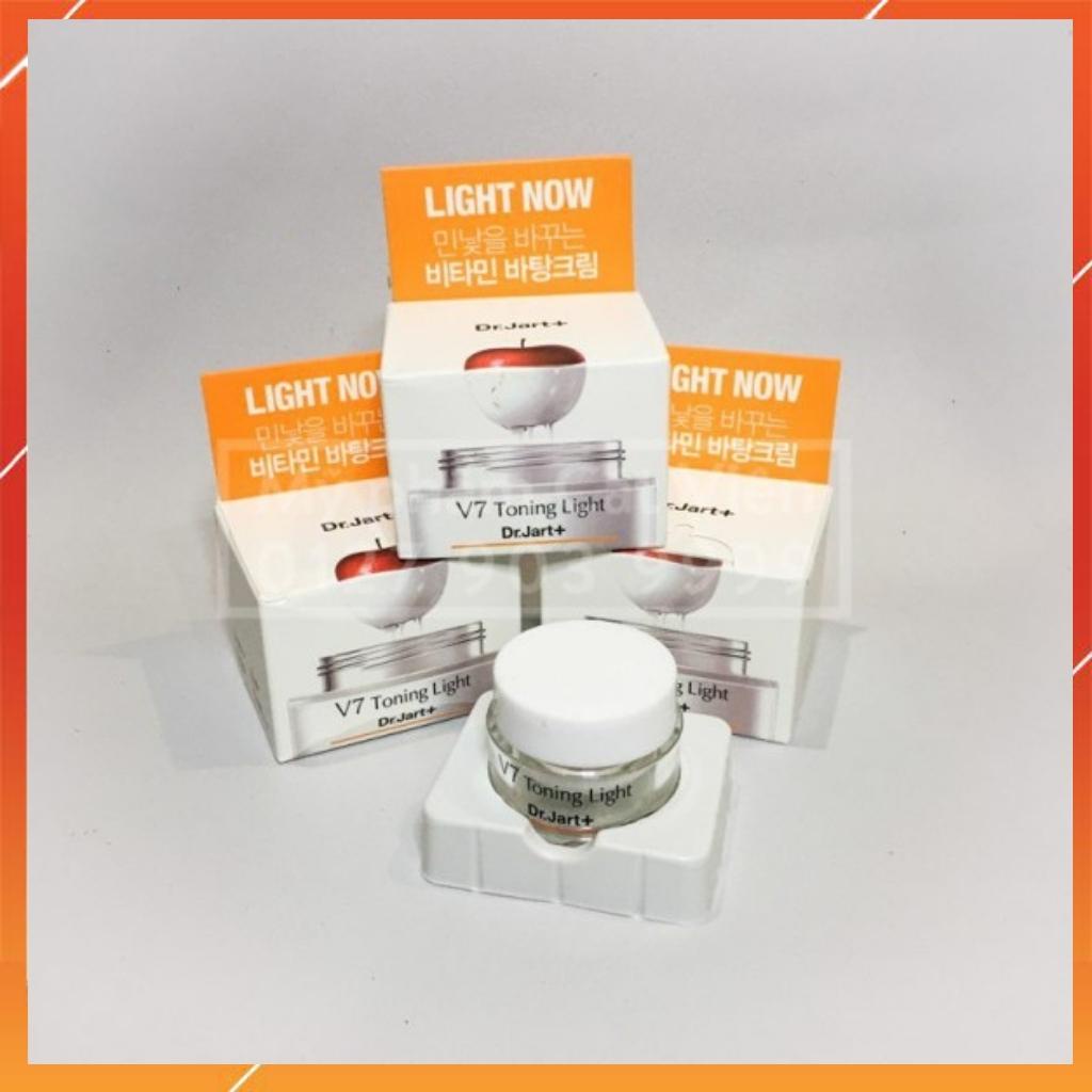 Kem dưỡng ẩm, trắng da Dr.Jart+ V7 Toning Light - Chính hãng