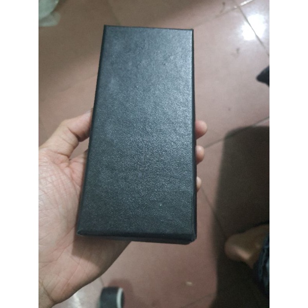 Hộp Đồng hồ nằm ngang