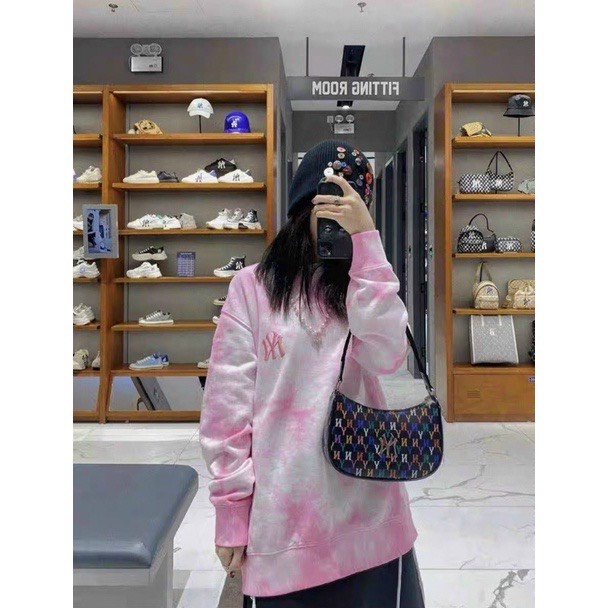 Túi MLB kẹp nách chất da dày dặn form siêu nét,ngăn rộng rãi thích hợp đi chơi đi làm