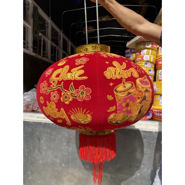 ĐÈN LỒNG TẾT VẢI NHUNG XẾP NHŨ VÀNG CAO CẤP TRANG TRÍ TẾT 2023