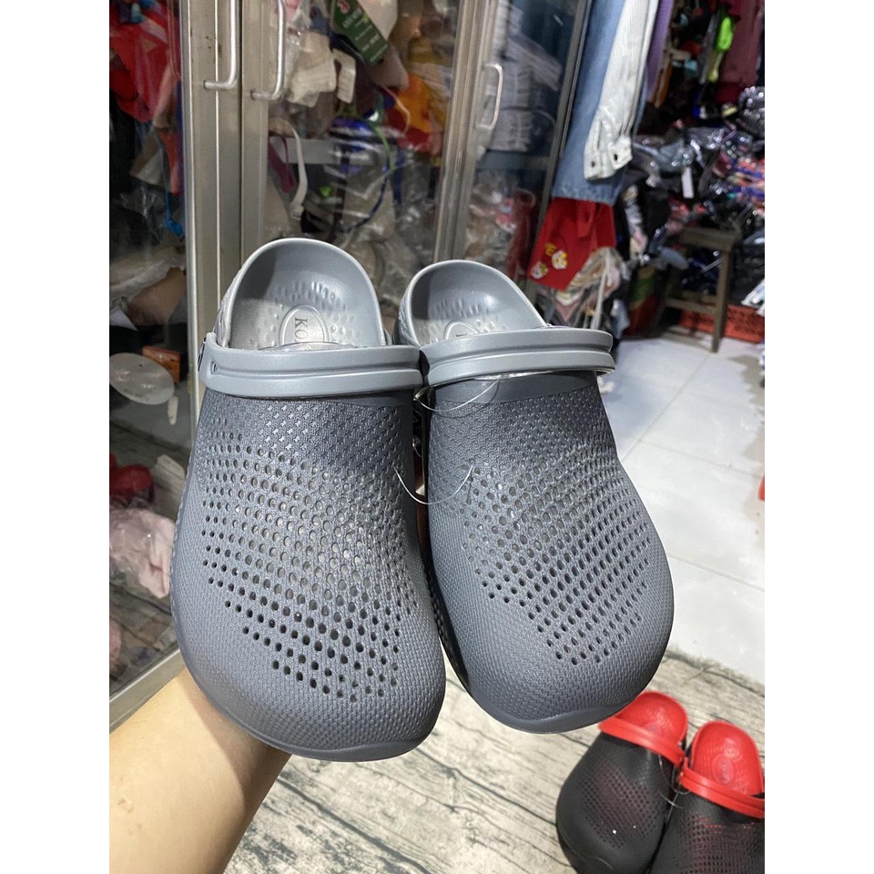 DÉP SỤC NHỰA ĐI MƯA LỖ NHỎ THOÁNG KHÍ NAM SIZE 40-44 ĐỦ MÀU