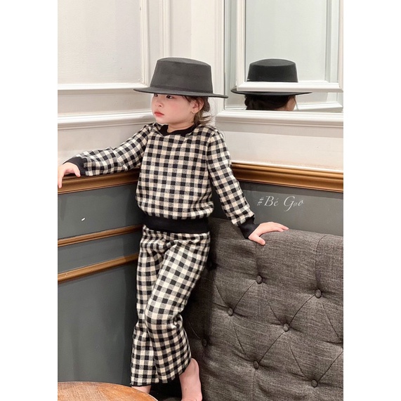 Bộ Len Caro Quần Xuông Xinh Cho Bé