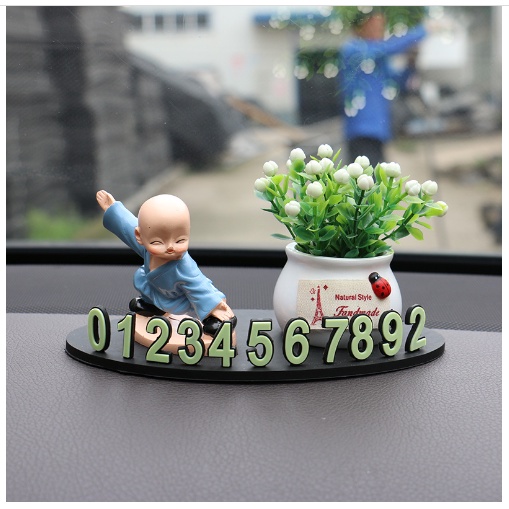 Sét Bảng Số Điện Thoại Kiêm Decor Chú Tiểu Tập Võ Trang Trí Taplo Xe Hơi,Bàn Làm Việc