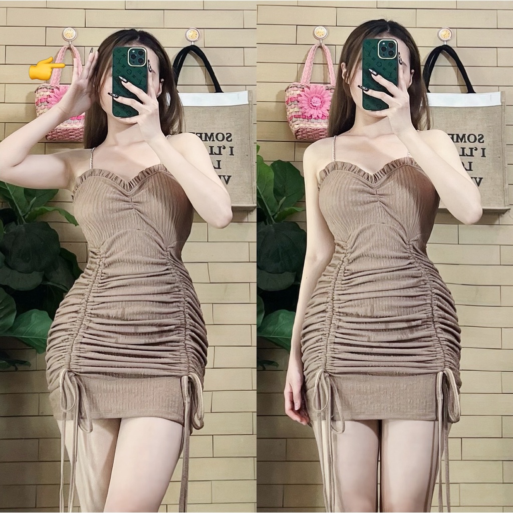 Đầm xốp 2 dây xích ôm body rút dây 2 bên dáng ngắn cực xinh , chất xốp dày dặn co giãn