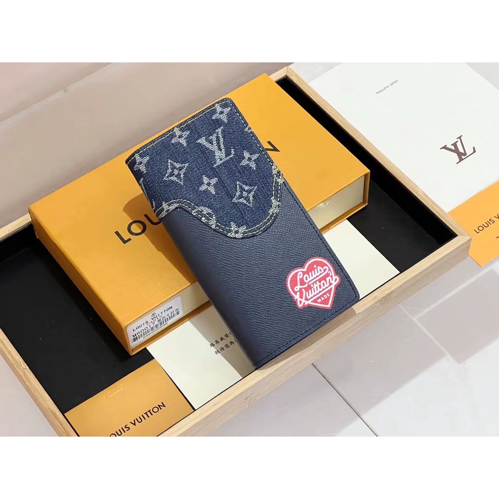 Ví Nam Dây Kéo Dọc M81021