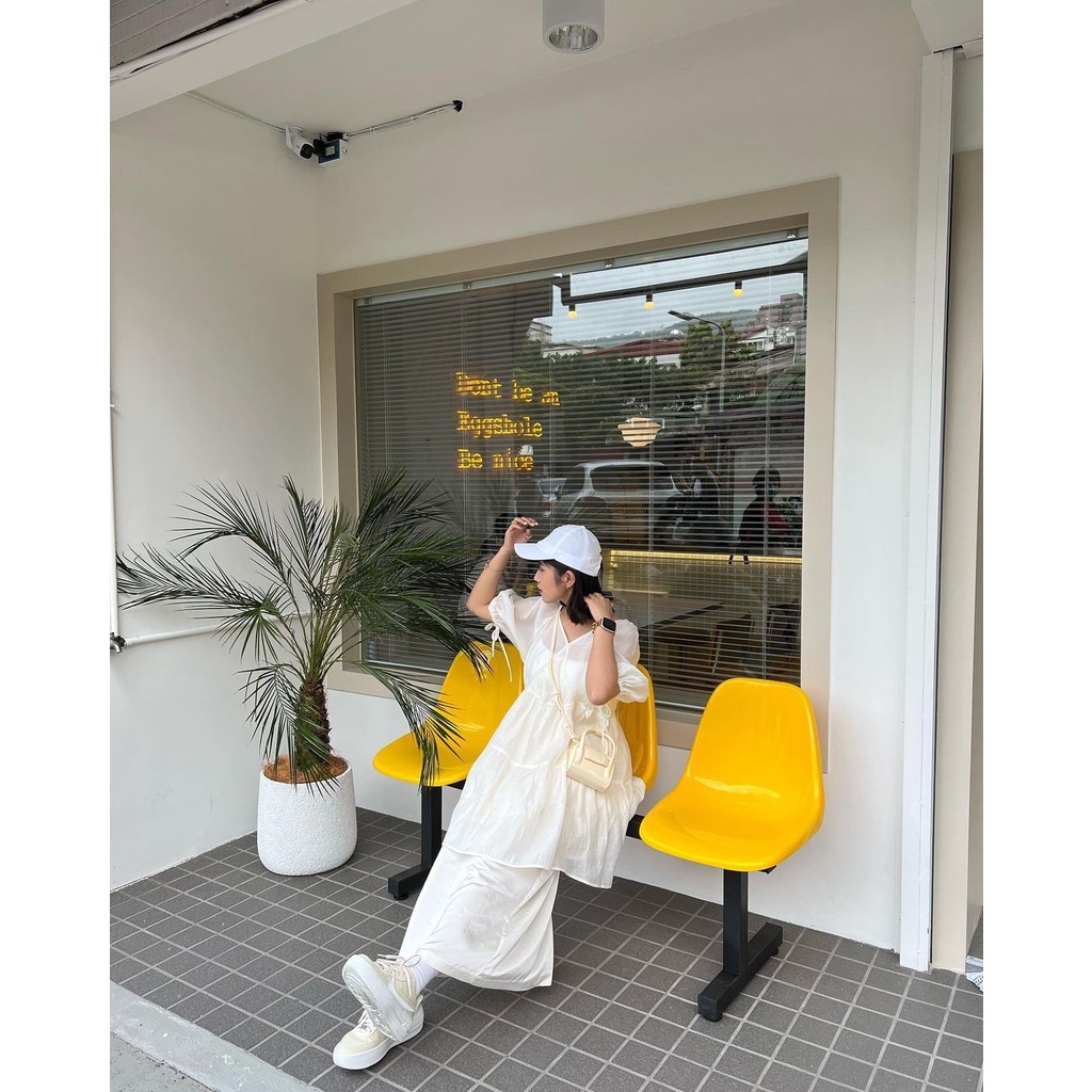 Túi xách mini nữ Find Kapoor Marty Bag 12 vừa ra mắt 01/22